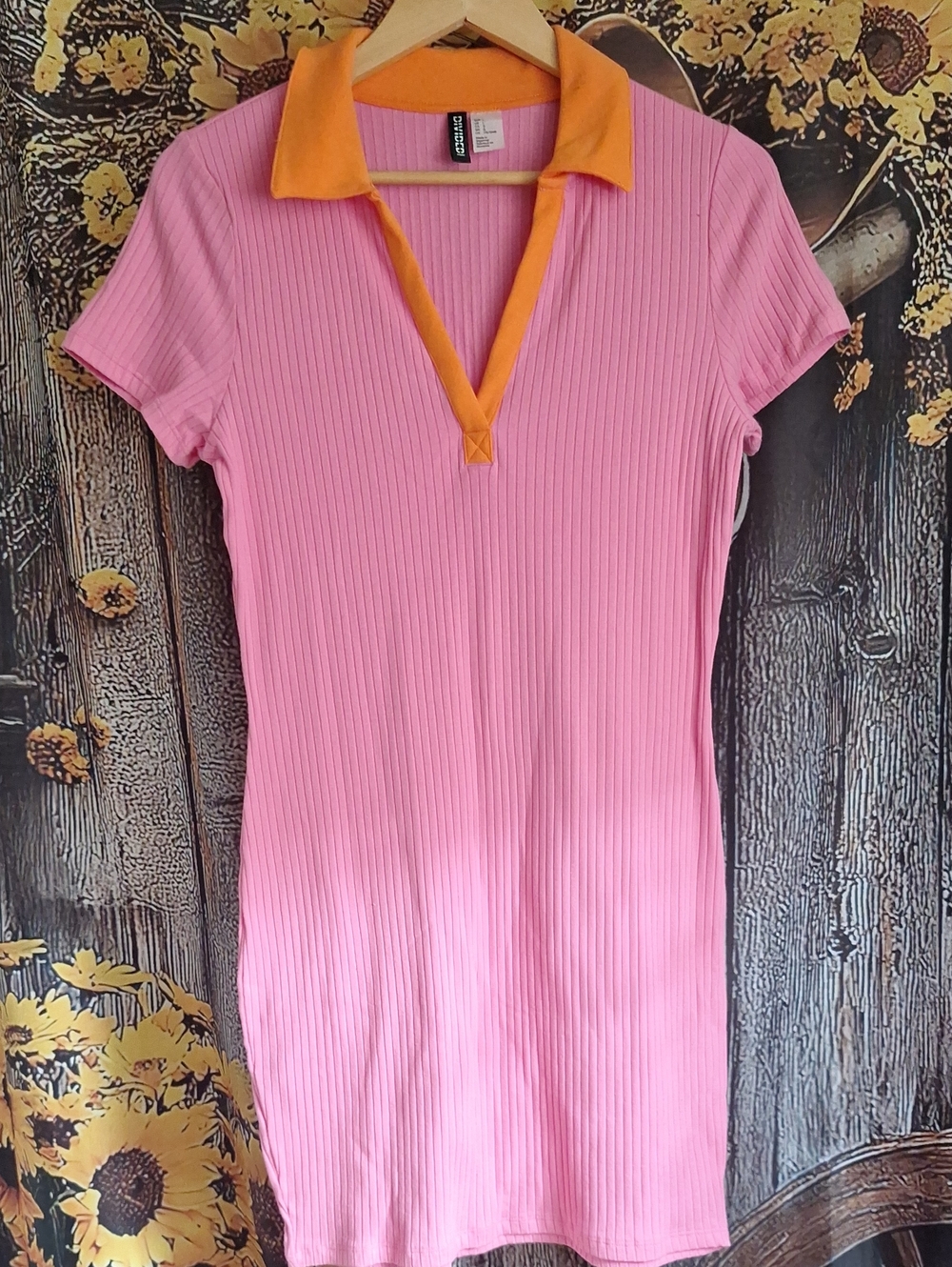H&M Pink Ribbed Top with Orange Trim